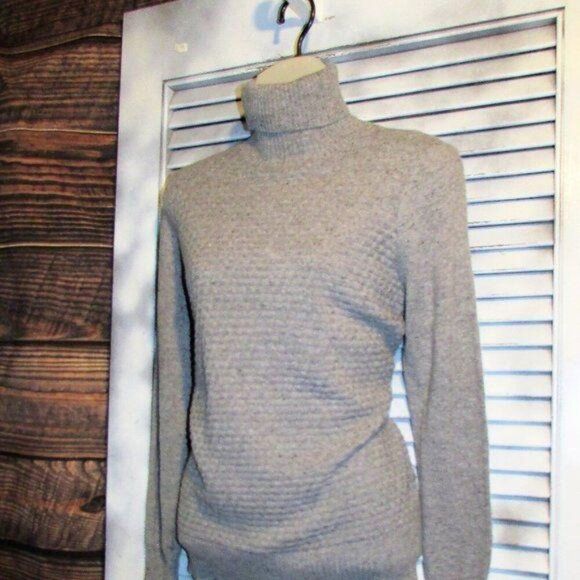C+C California XS Merino Wool Blend Sweater - Picture 10 of 11